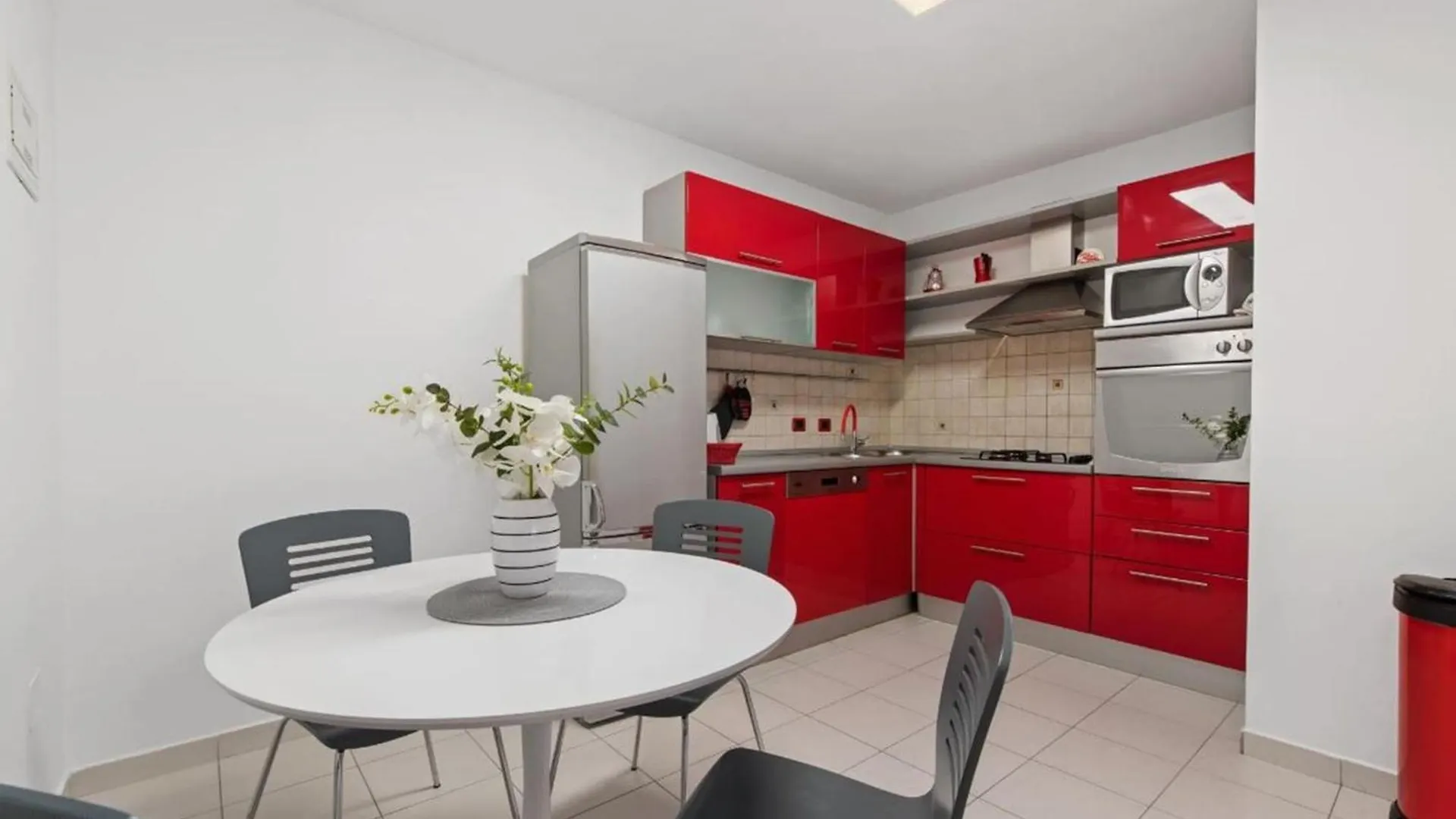 Apartments At Villa Vintiana 普拉
